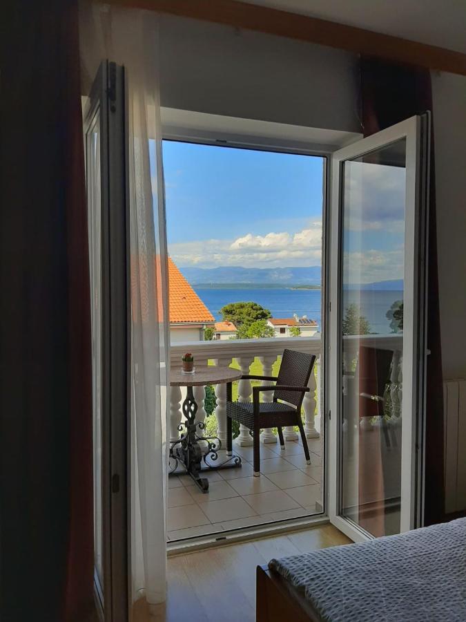 Guest House Katarina Malinska Luaran gambar