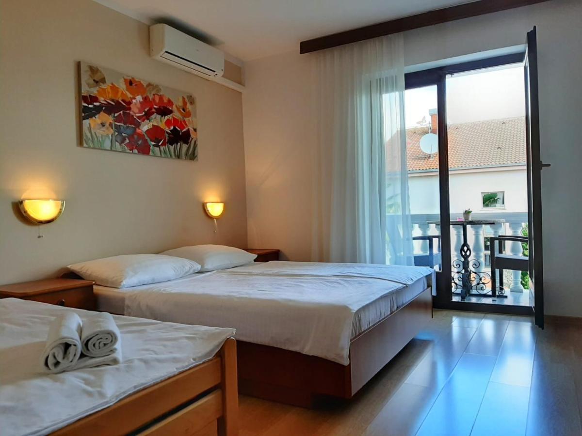 Guest House Katarina Malinska Luaran gambar