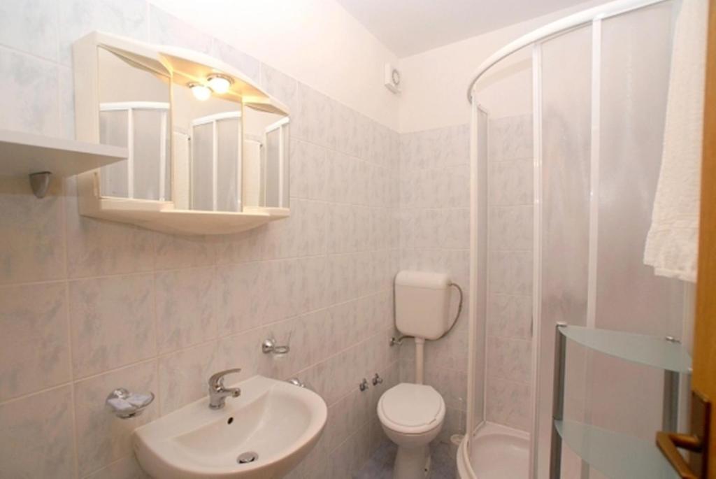 Guest House Katarina Malinska Bilik gambar